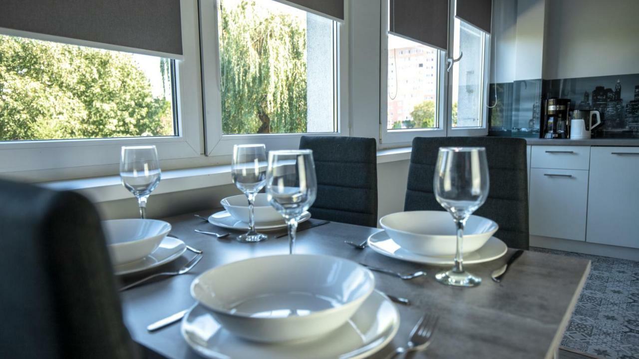 Jdk Apartamenty Serbinowska 53M2 6-Osobowy Kalisz  Luaran gambar