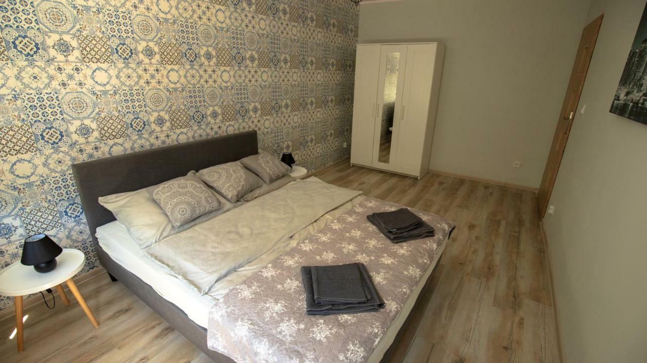 Jdk Apartamenty Serbinowska 53M2 6-Osobowy Kalisz  Luaran gambar