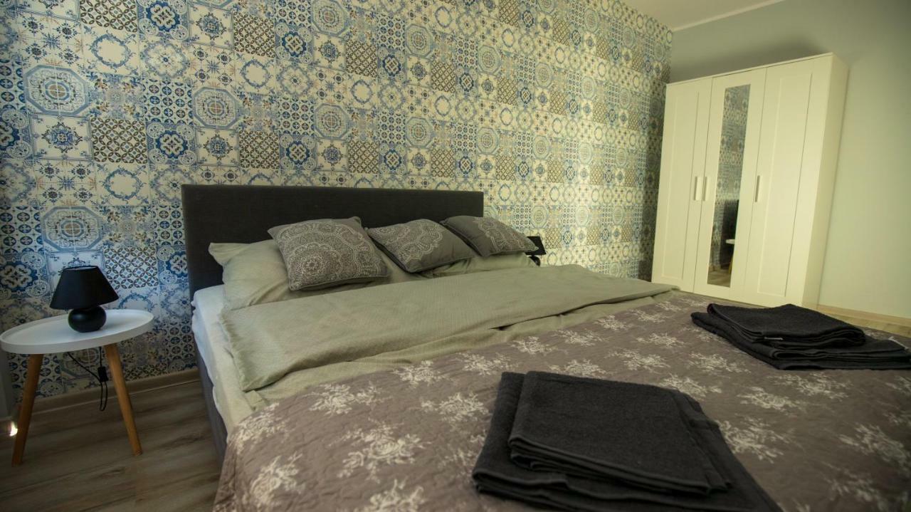 Jdk Apartamenty Serbinowska 53M2 6-Osobowy Kalisz  Luaran gambar