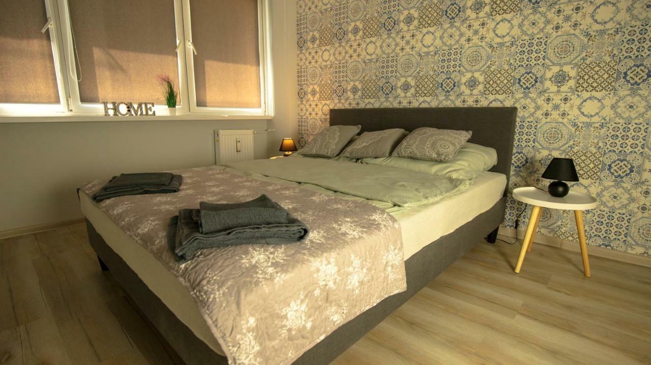 Jdk Apartamenty Serbinowska 53M2 6-Osobowy Kalisz  Luaran gambar