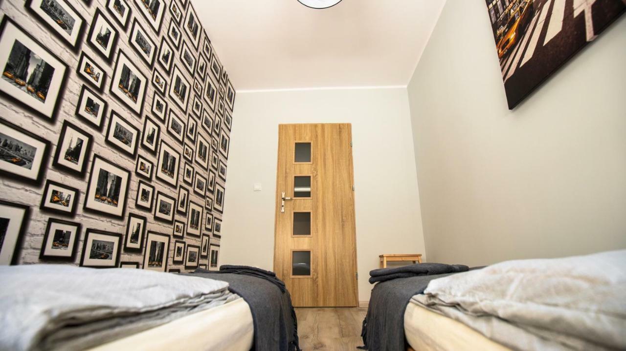 Jdk Apartamenty Serbinowska 53M2 6-Osobowy Kalisz  Luaran gambar